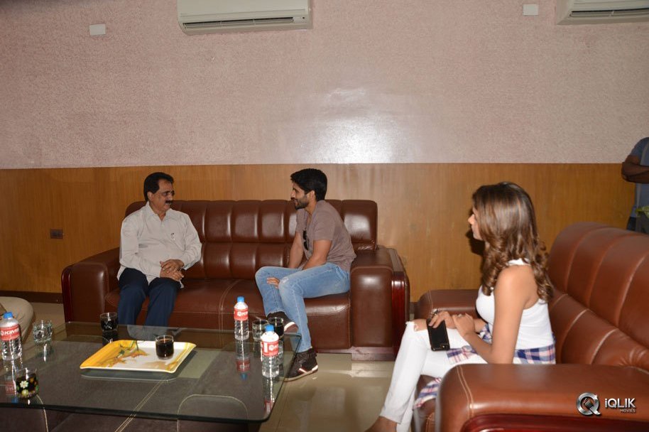 Yuddham-Sharanam-Team-at-Vizag-CEC-College